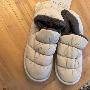 Faceplant Dreams Puffer Slippers Size 7/8 Medium Gray Cozy Plush Indoor Shoes